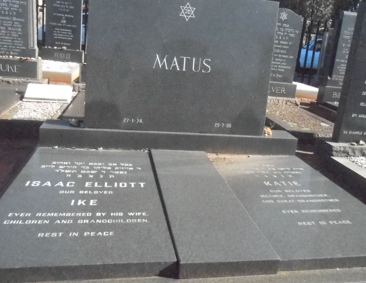 MATUS Isaac Elliott &amp; Katie