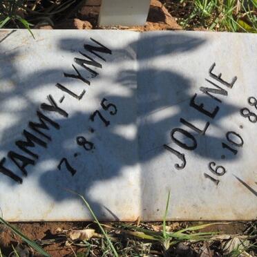 SIMONS Joseph Nicholas 1915-1973 &amp; Dorothy Constance 1921-2015