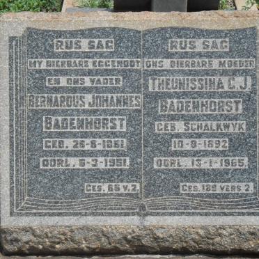 BADENHORST Bernardus Johannes 1881-1951 &amp; Theunissina G.J. SCHALKWYK 1892-1965