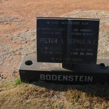 BODENSTEIN Pieter I. 1920-1996 &amp; Sophia M.F. 1916-1998