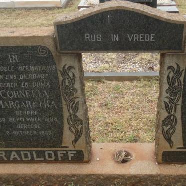 BRITZ Petronella Johanna Susanna 1856-1963 :: RADLOFF Cornelia Margaretha 1894-1956