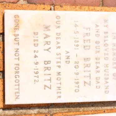 BRITZ Fred 1891-1970 &amp; Mary -1972