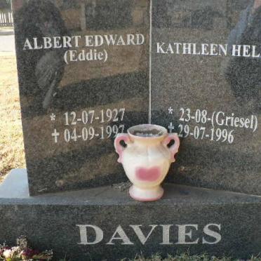 DAVIES Albert Edward 1927-1997 &amp; Kathleen Helen GRIESEL ?-1996