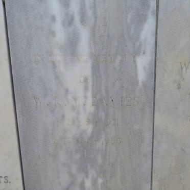 DAVIES W.R.M. 1911-1985