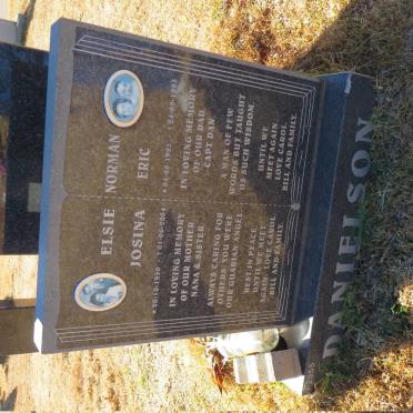 DANIELSON Norman Eric 1925-1993 &amp; Elsie Josina 1930-2004