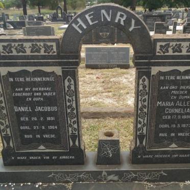 HENRY Daniel Jacobus 1891-1964 &amp; Maria Alletta Cornelia 1898-1973