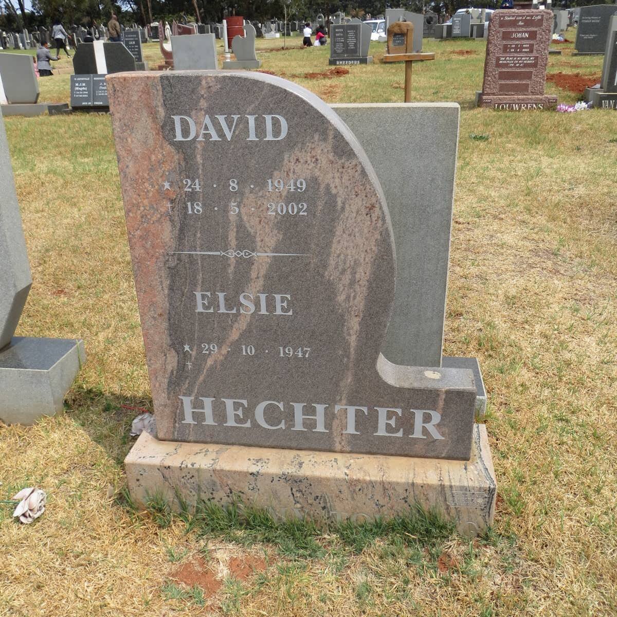 HECHTER David 1949-2002 &amp; Elsie 1947-