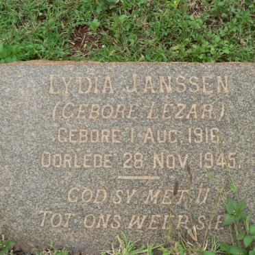 JANSSEN Lydia nee LEZAR 1916-1945