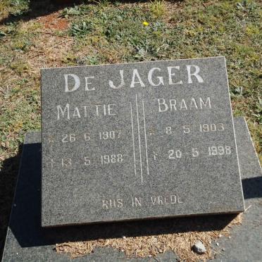 JAGER Braam, de 1903-1998 &amp; Mattie 1907-1988