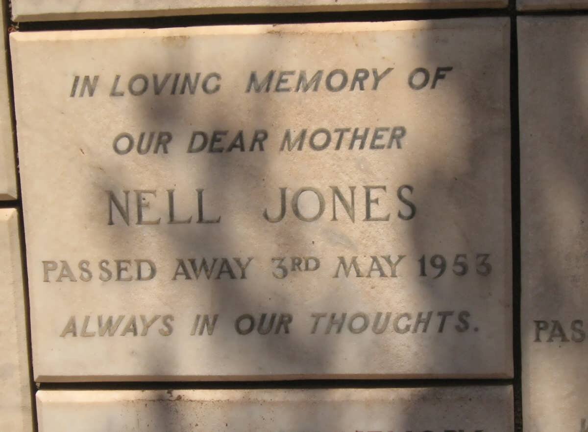 JONES Nell -1953
