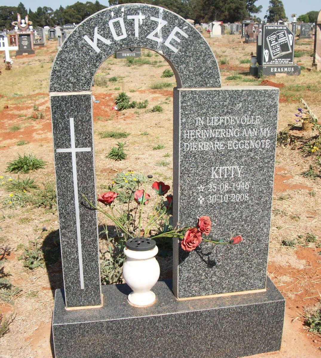 KOTZE Kitty 1946-2008
