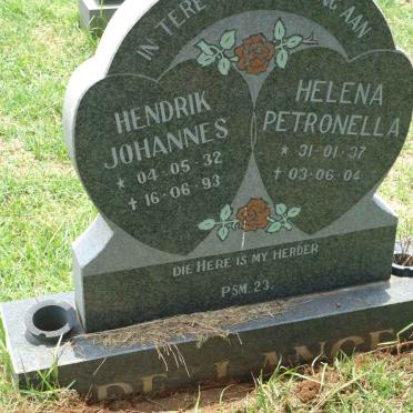 LANGE Hendrik Johannes, de 1932-1993 [32-93] &amp; Helena Petronella 1937-2004 [37-04]