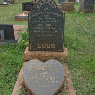 LUUS Gerhardus 1867-1942 &amp; Martha Magdalena 1877-1945