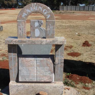 MALINGA Busisiwe Benedicta 1979-2005