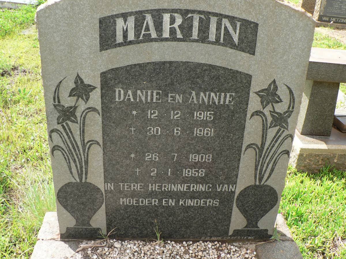MARTIN Danie 1915-1961 &amp; Annie 1908-1958