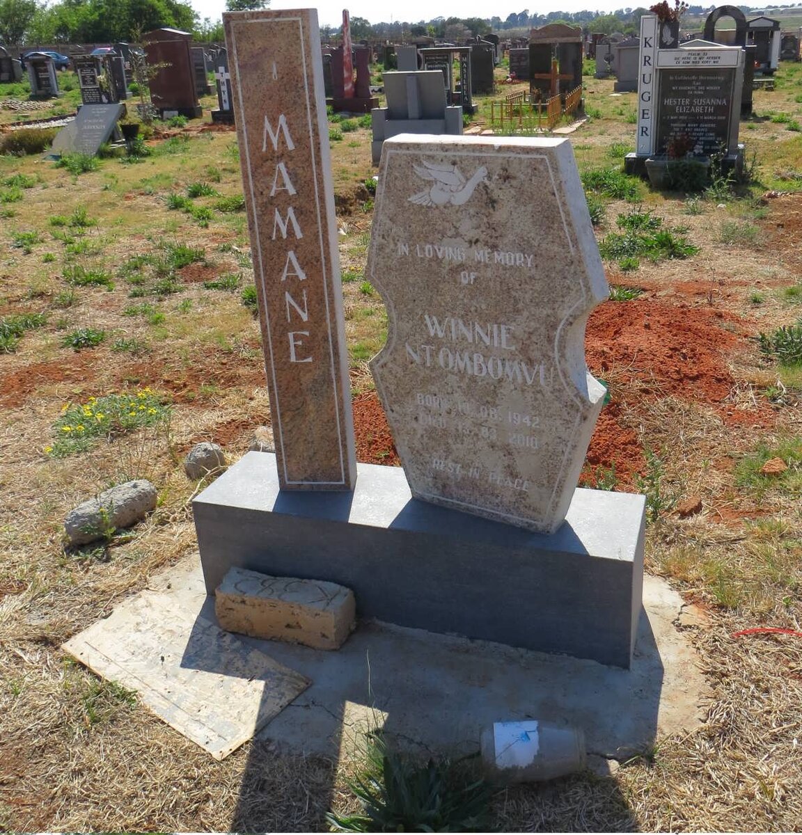 MAMANE Winnie Ntombomvu 1942-2010