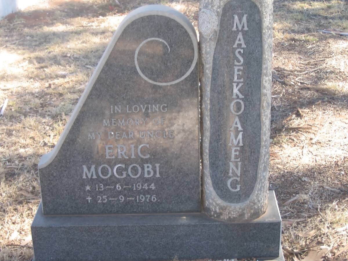 MASEKOAMENG Eric Mogobi 1944-1976