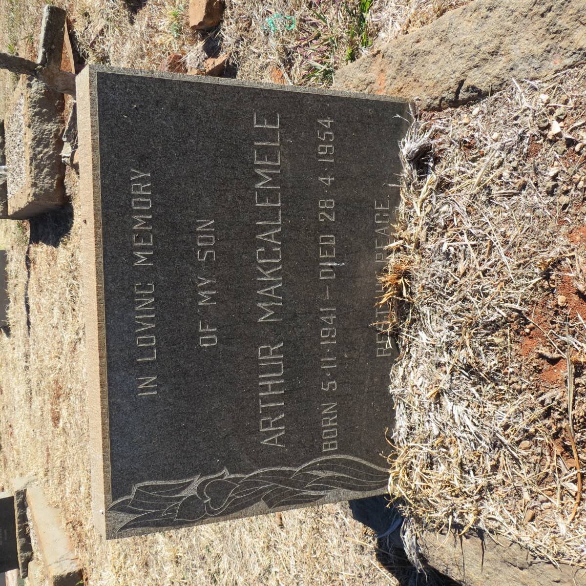 MAKGALEMELE Arthur 1941-1954