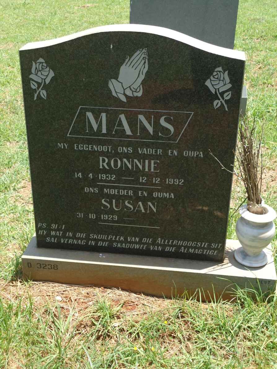 MANS Ronnie 1932-1992 &amp; Susan 1929-