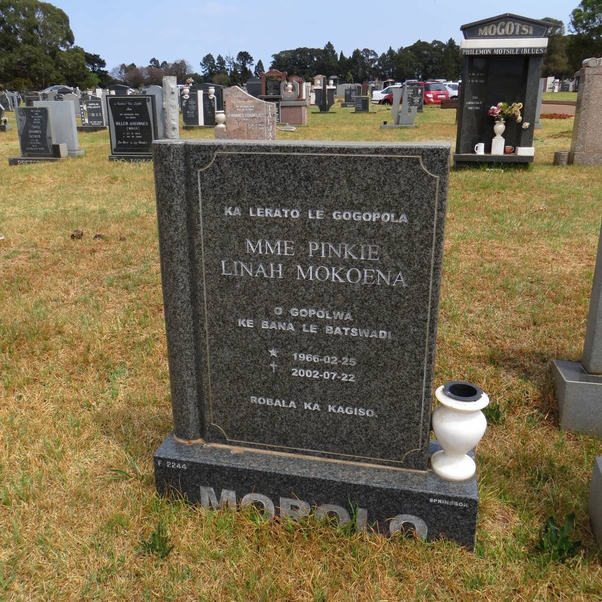 MAPOLO Linah Mokoena 1966-2002