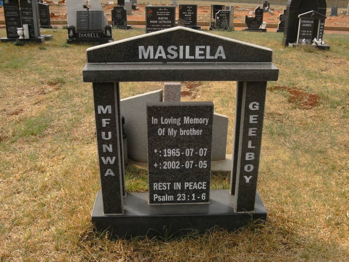 MASILELA Mfunwa Geelboy 1965-2002