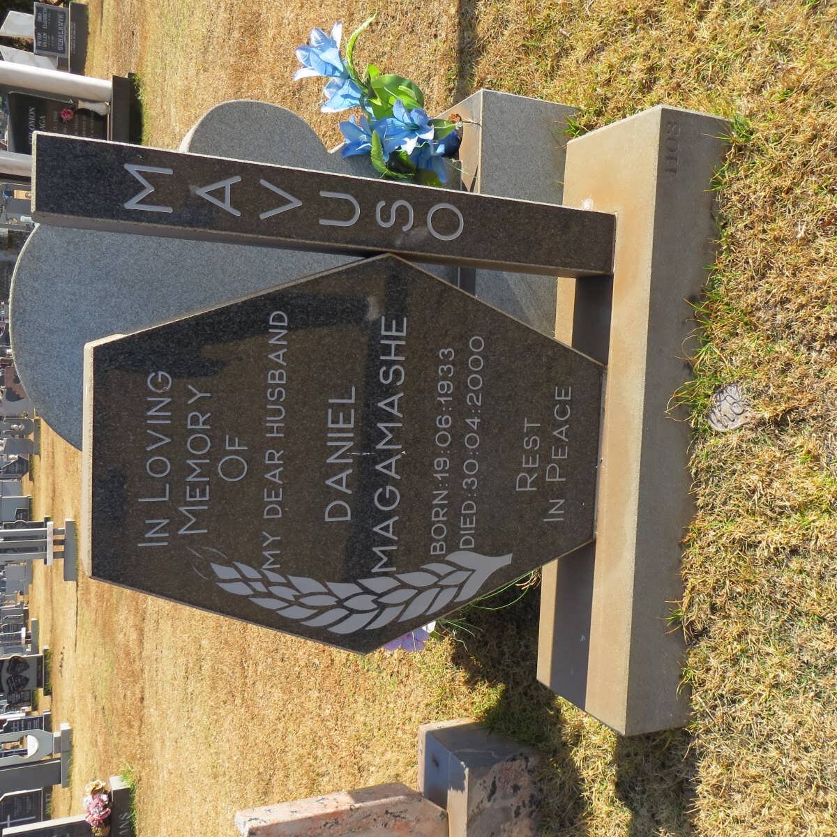 MAVUSO Daniel Magamashe 1933-2000