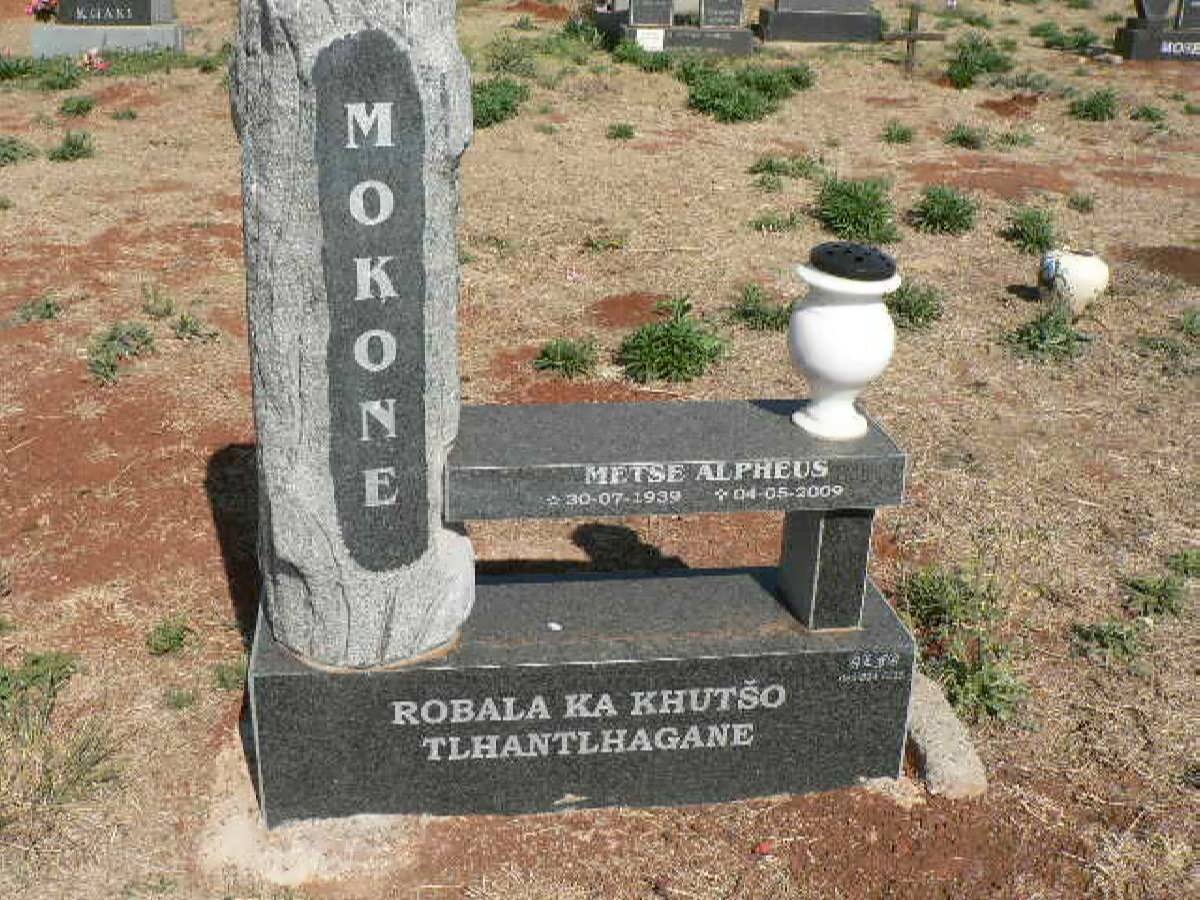 MOKONE Metse Alpheus 1939-2009