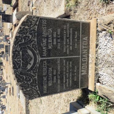 MOLOANTOA Akanyang Aphistos 1860-1960 &amp; Mamoteme Rebecca 1882-1955