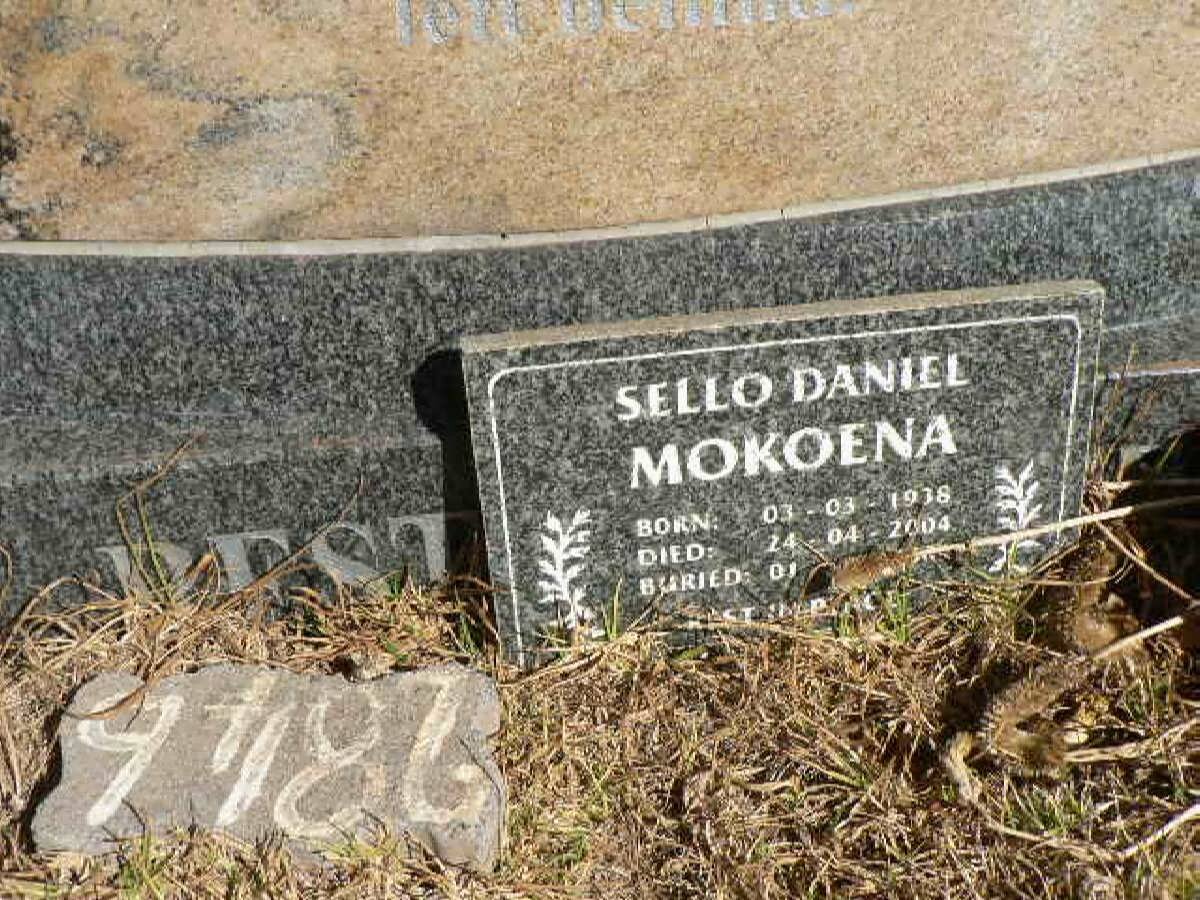 MOKOENA Sello Daniel 1938-2004