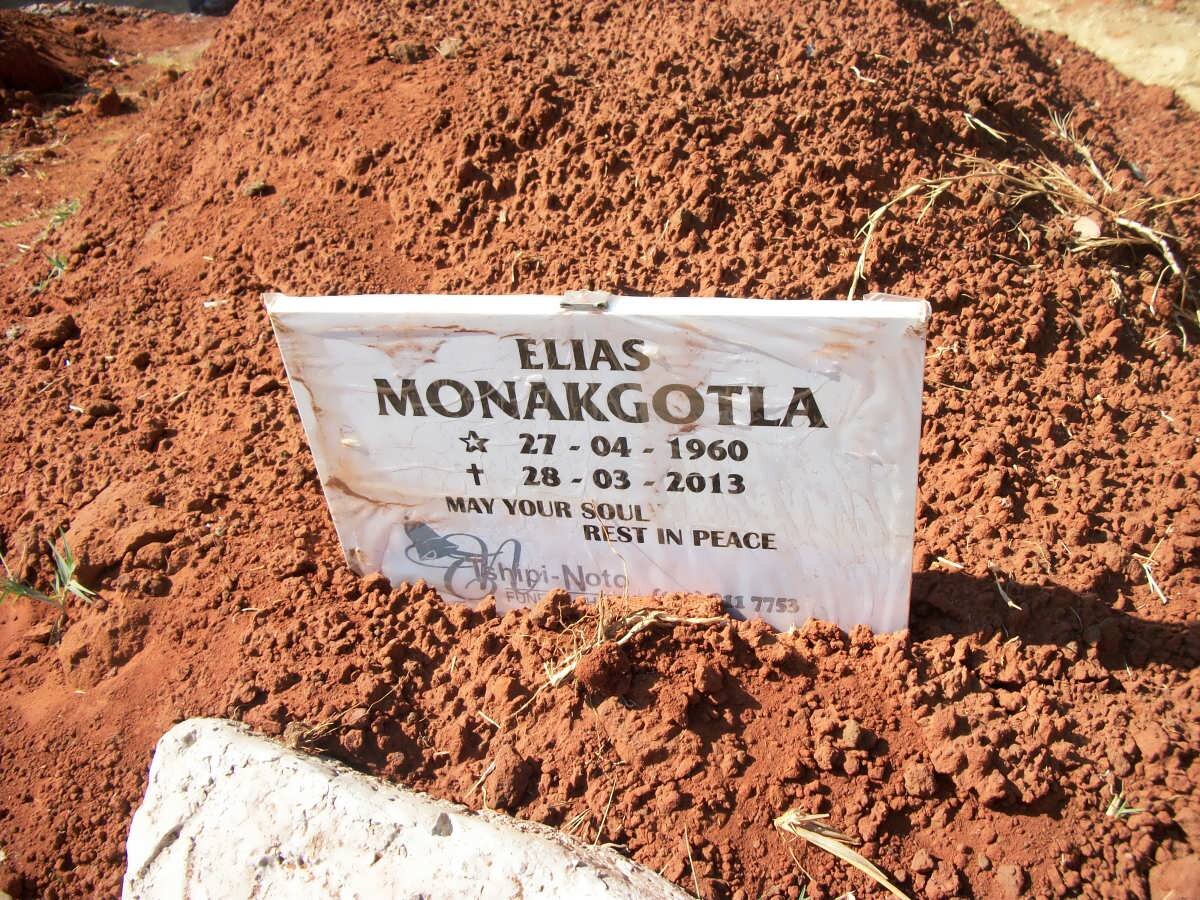MONAKGOTLA Elias 1960-2013