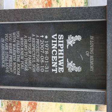 NHLAPO Siphiwe Vincent 1978-2007