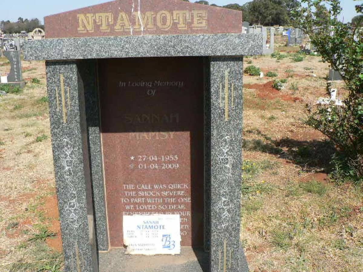 NTAMOTE Sannah Mamsy 1953-2009