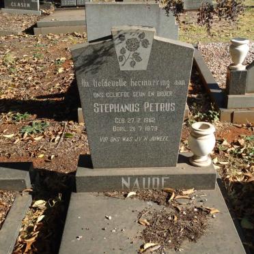 NAUDÉ Stephanus Petrus 1962-1979