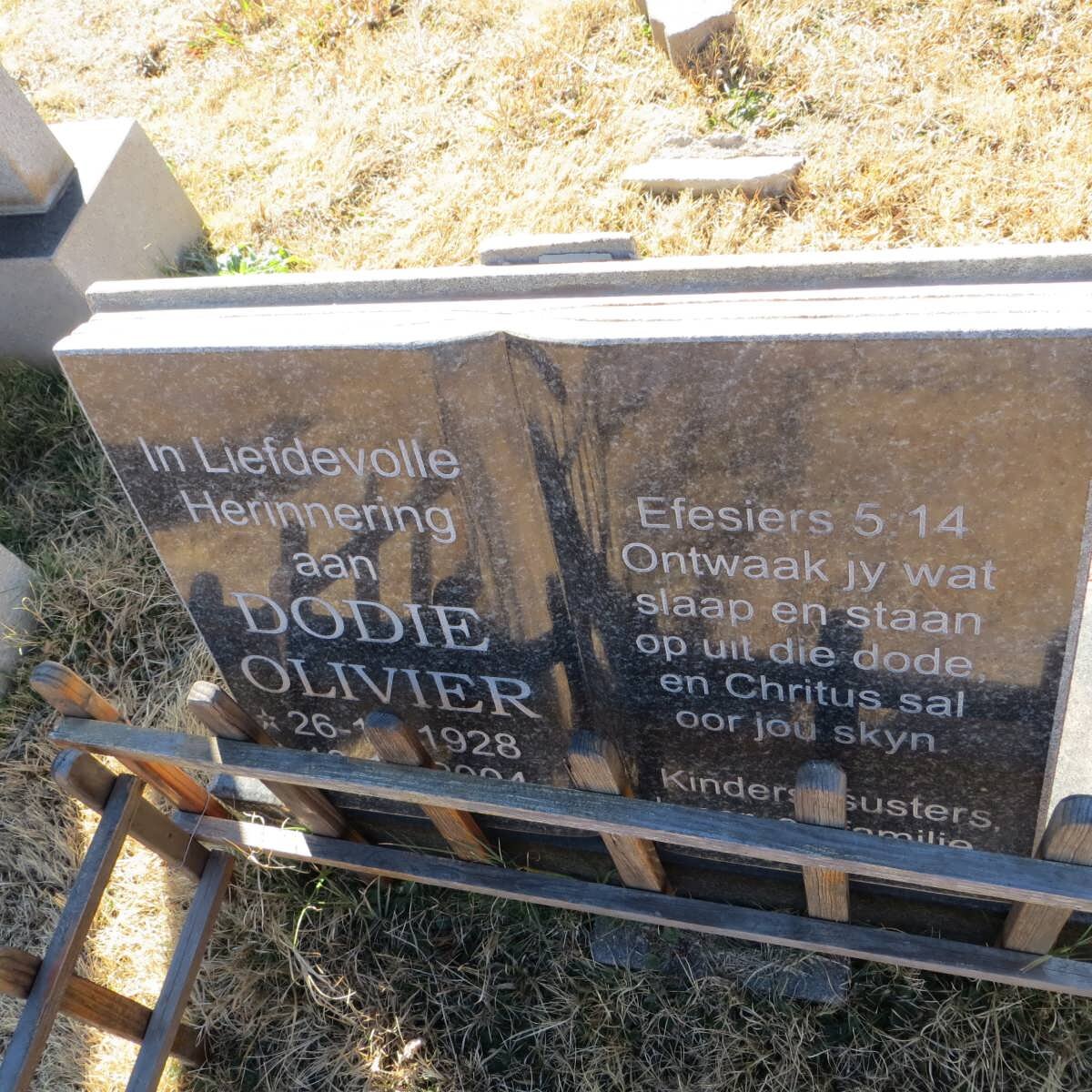 OLIVIER Dodie 1928-2004