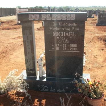 PLESSIS Michael, du 1985-2010