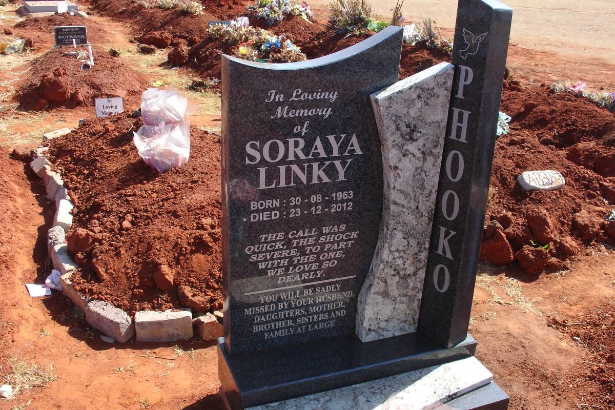 PHOOKO Soraya Linky 1963-2012