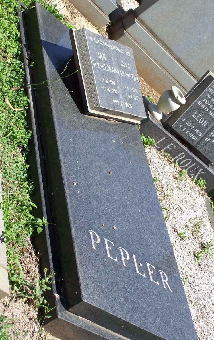 PEPLER Jan Herselman 1912-1990 &amp; Anna Margaretha 1915-1992