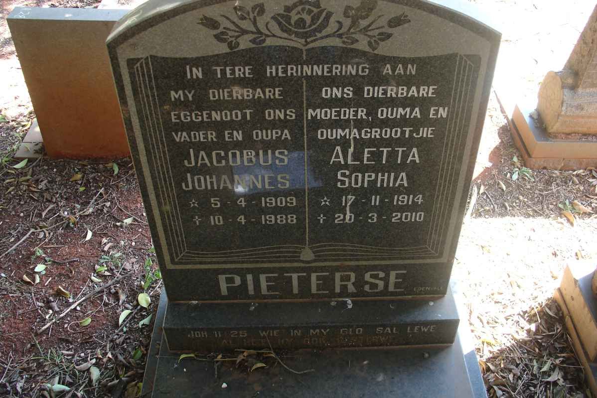 PIETERSE Jacobus Johannes 1909-1988 &amp; Aletta Sophia 1914-2010