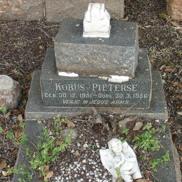 PIETERSE Kobus 1951-1956