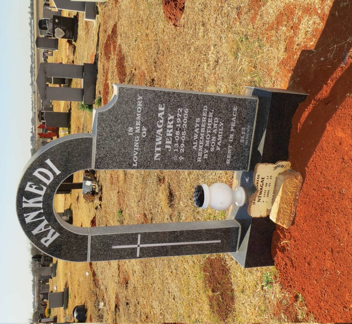 RANKEDI Ntwagae Jerry 1972-2006