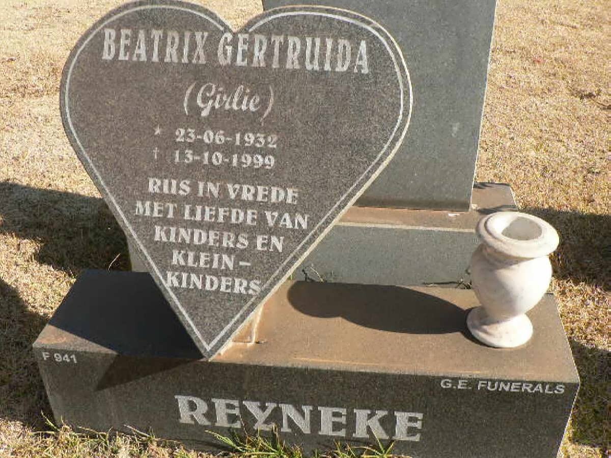 REYNEKE Beatrix Gertruida 1932-1999