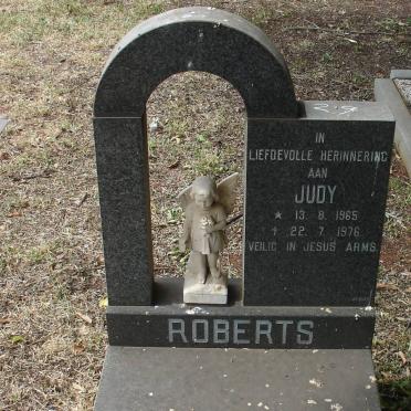 ROBERTS Judy 1965-1976