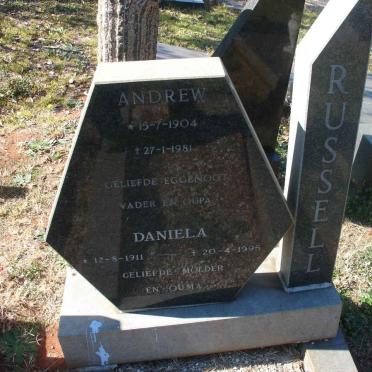 RUSSELL Andrew 1904-1981 &amp; Daniela 1911-1995
