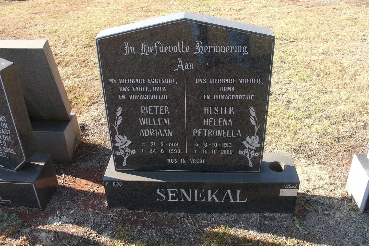 SENEKAL Pieter Willem Adriaan 1918-1998 &amp; Hester Helena Petronella 1913-2000