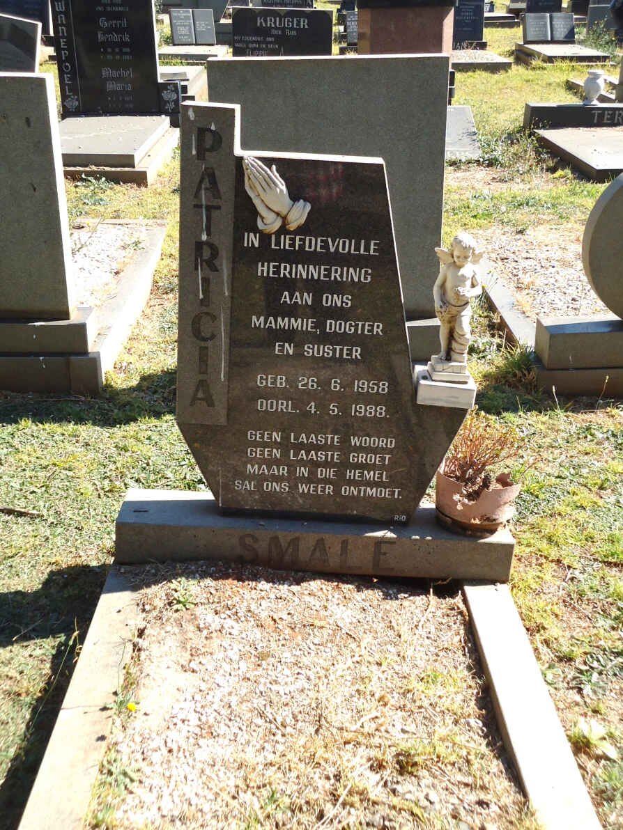 SMALE Patricia 1958-1988