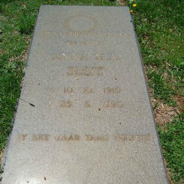 SMIT Anna 1919-1990