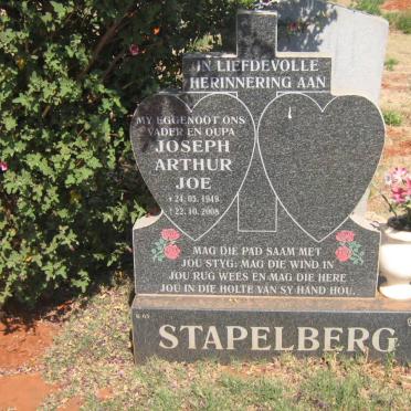 STAPELBERG Joseph Arthur Joe 1949-2008