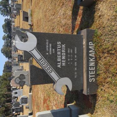 STEENKAMP Albertus Hendrik 1942-1997