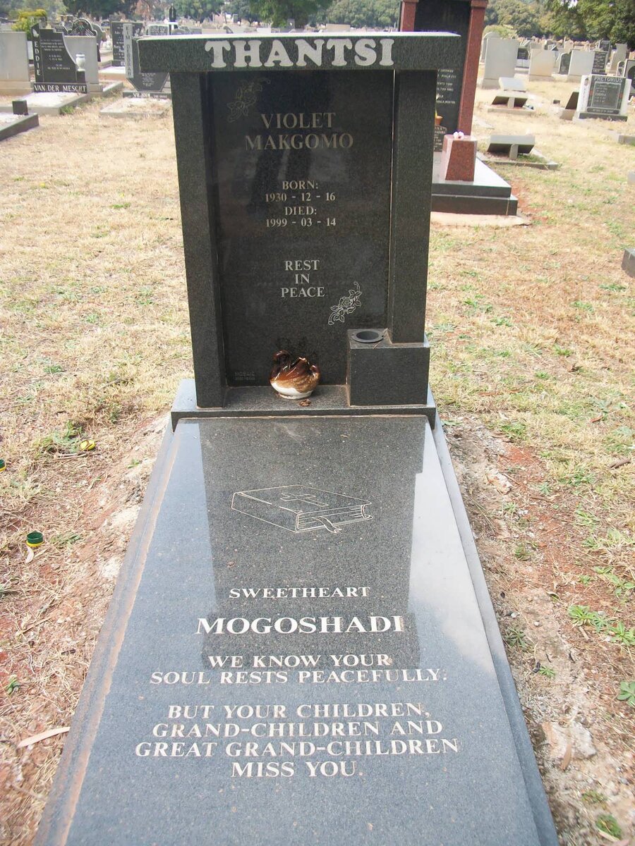 THANTSI Violet Makgomo 1930-1999