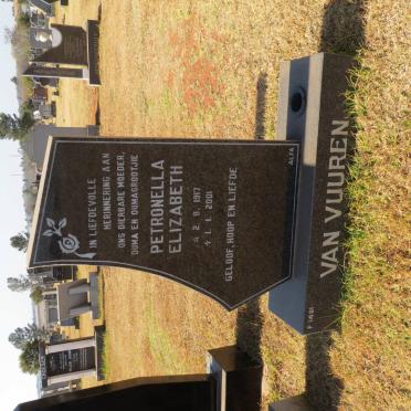 VUUREN Petronella Elizabeth, van 1917-2001